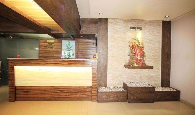 Hotel Eden Ахмедабад Интериор снимка